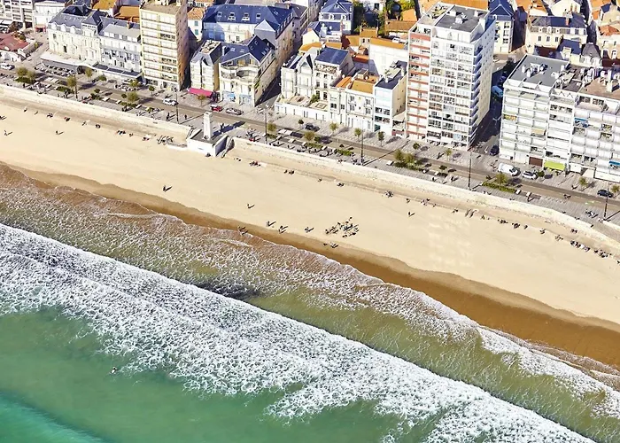 Bel T3 Avec Balcon, Parking Et Wi-fi Aux Sables-d'olonne - Fr-1-92-622 Les Sables-dʼOlonne